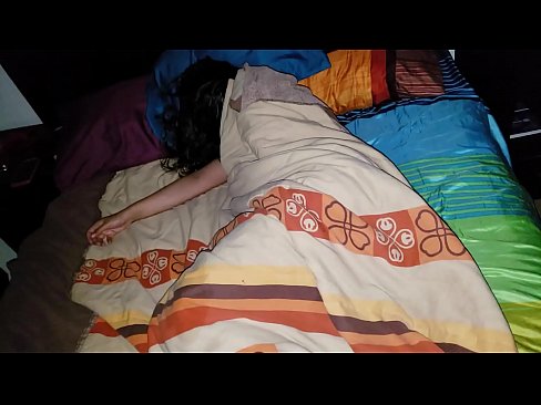 ❤️ Pasierb besztający swoją młodą macochę, gdy ta śpi. Just porn at pl.dreamlandpassionfever.ru ❌️