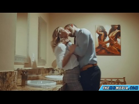 ❤️ Kiedy biuściasta blondynka uwodzi cię w publicznej toalecie Just porn at pl.dreamlandpassionfever.ru ❌️